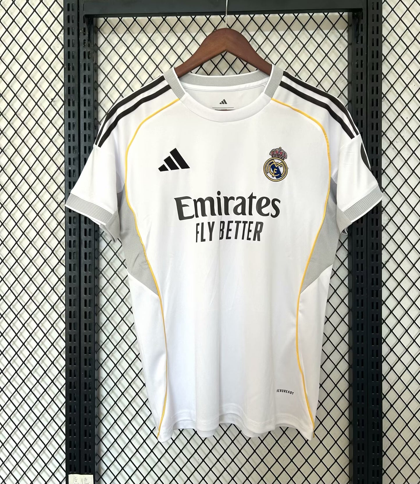 Maillot Real Madrid 2025/26