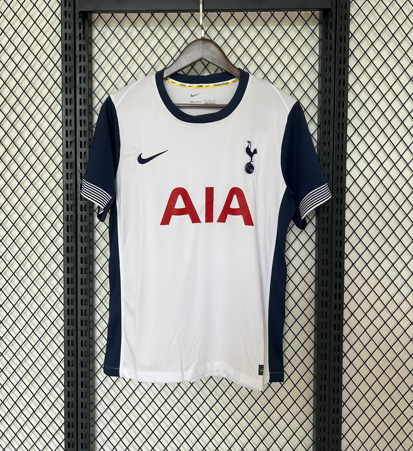 Maillot Domicile Tottenham 2024/25