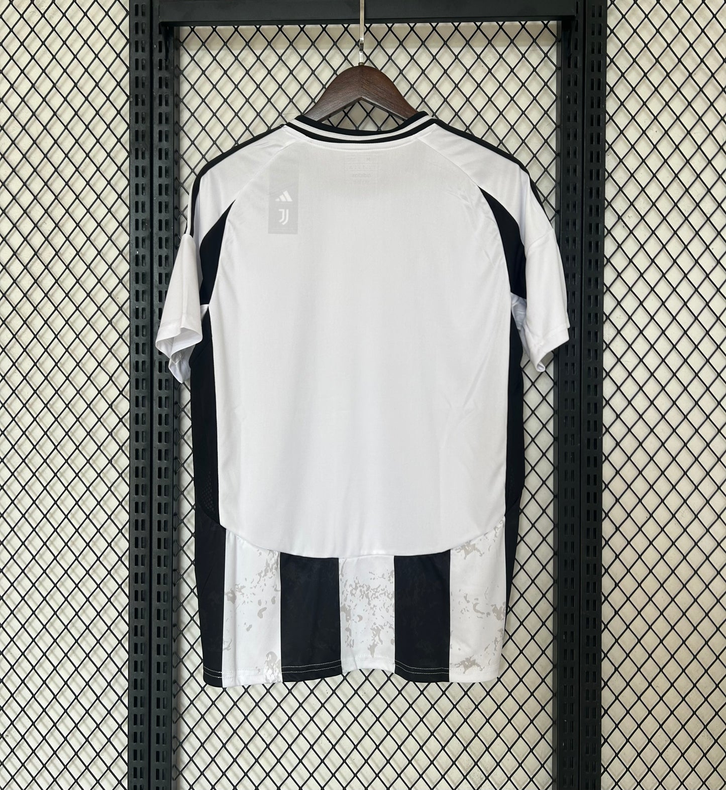 Maillot Domicile Juventus 2024/25
