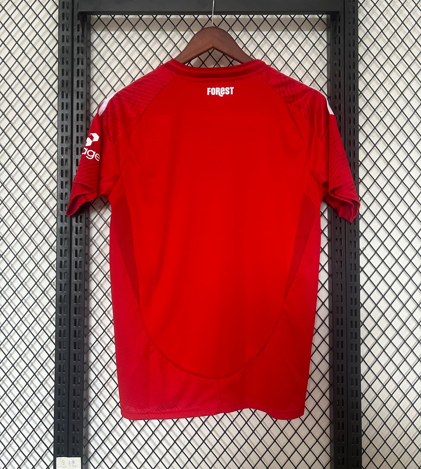 Maillot Domicile Nottingham Forest 2024/25