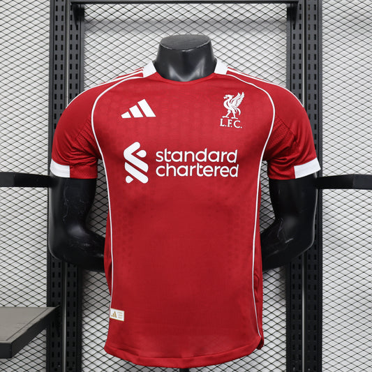 Maillot Domicile Liverpool 2025/26 – Version Player