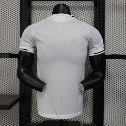 Maillot Domicile Newcastle 2025/26 – Version Player