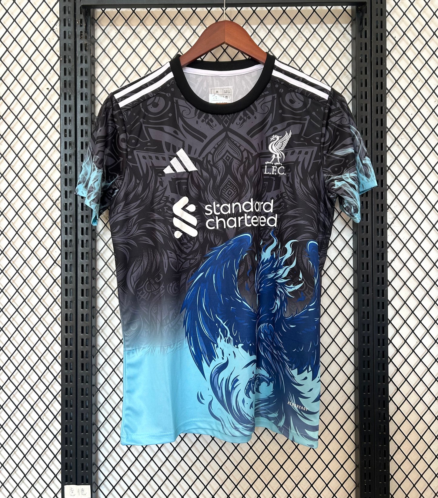 Maillot Liverpool Spéciale Édition Bleu Liver Bird 2024/25