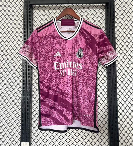 Maillot Real Madrid Édition Spécial 2024/25